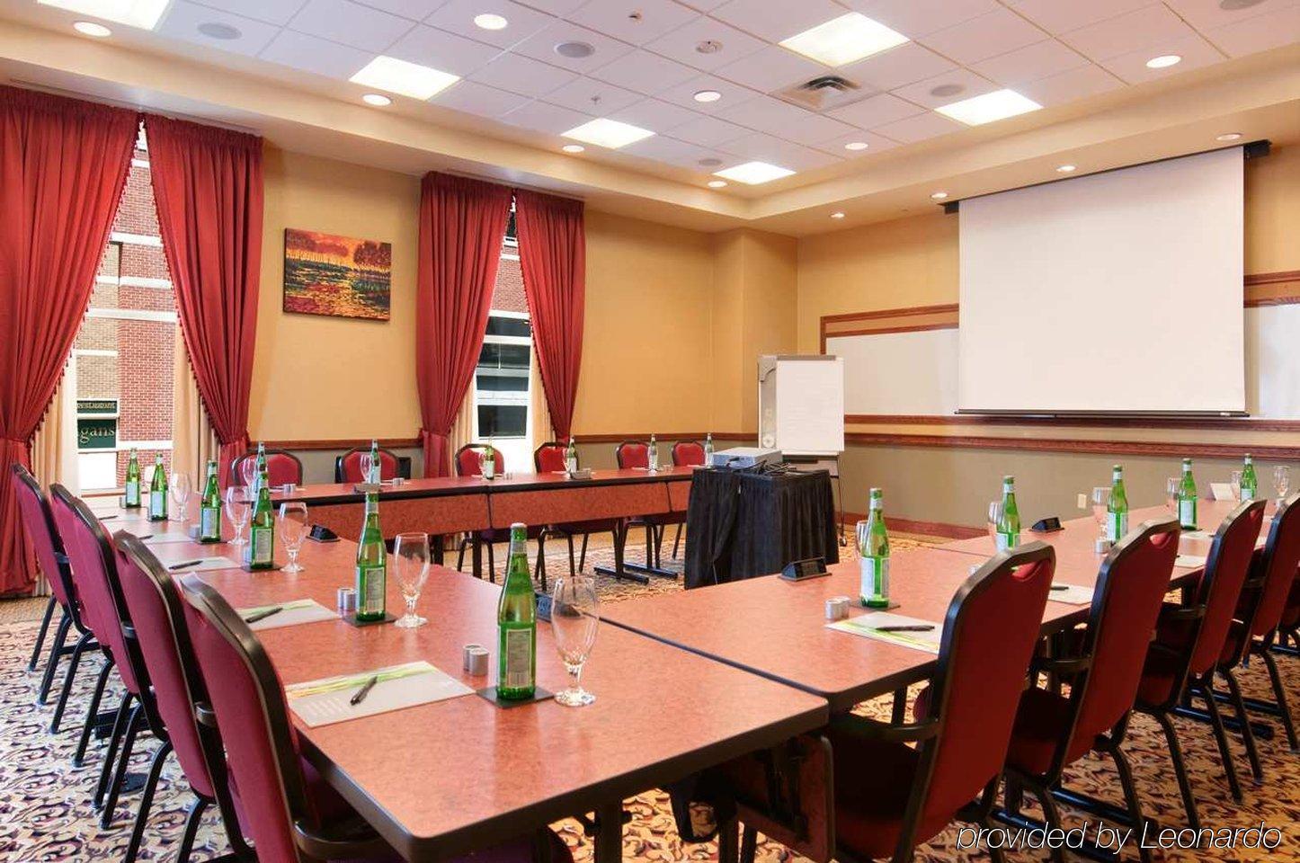 Hilton Scranton & Conference Center Hotel Ngoại thất bức ảnh